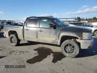 2012 Chevrolet Silverado 1500 LT z VIN 1GCPKSE77CF175616, wystawiony jako Copart lot #42122085 z przebiegiem 146 576 mil mil oraz Szkoda całkowita • Salvage title. Historia ofert i sprzedaży dostępna na DreamBid. Obrazek 4.