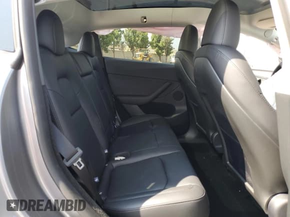 ✅ 2025 Tesla Model Y Long Range • VIN: 7SAYGDED4SF320852 • Лот: 82130155. Опубликован ранее на Copart с пробегом 7 011 миль. Бесплатный доступ к архиву аукционных продаж из США и подробный отчёт об истории автомобиля на DreamBid. Изображение 10.