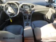 ✅ 2019 Hyundai Ioniq Limited • VIN: KMHC05LC1KU111311 • Lot: 47604745. Wystawiony na Copart z przebiegiem 70 014 mil. Bezpłatny archiwum sprzedaży aukcyjnych z USA i szczegółowy raport historii pojazdu na DreamBid. Zdjęcie 8.