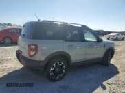 ✅ 2021 Ford Bronco Sport Outer Banks • VIN: 3FMCR9C64MRB04077 • Lot: 85667635. Wystawiony na Copart z przebiegiem 124 786 mil. Bezpłatny archiwum sprzedaży aukcyjnych z USA i szczegółowy raport historii pojazdu na DreamBid. Zdjęcie 3.