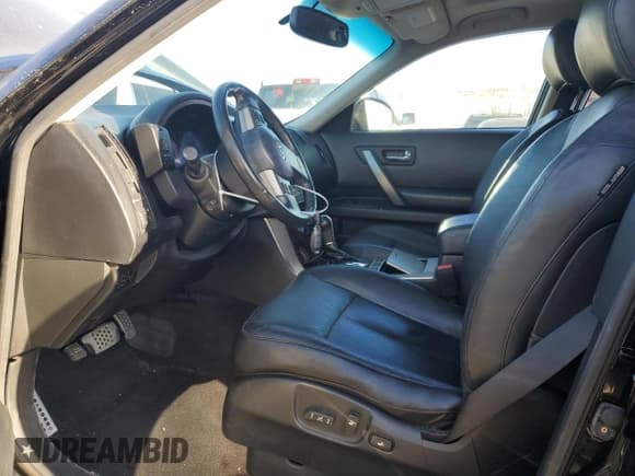 ✅ 2006 Infiniti FX • VIN: JNRBS08W76X401895 • Лот: 86637974. Опубликован ранее на Copart с пробегом 96 247 миль. Бесплатный доступ к архиву аукционных продаж из США и подробный отчёт об истории автомобиля на DreamBid. Изображение 7.