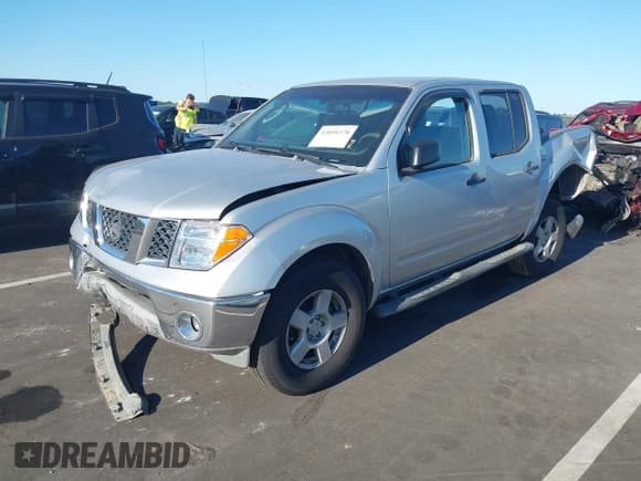 ✅ 2006 Nissan Frontier SE • VIN: 1N6AD07U76C411658 • Lot: 43091378. Wystawiony na IAAI z przebiegiem 202 343 mil. Bezpłatny archiwum sprzedaży aukcyjnych z USA i szczegółowy raport historii pojazdu na DreamBid. Zdjęcie 2.