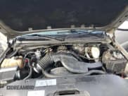 ✅ 2004 Chevrolet Suburban LT • VIN: 1GNEC16Z24J118695 • Лот: 52744505. Опубликован ранее на Copart с пробегом 306 940 миль. Бесплатный доступ к архиву аукционных продаж из США и подробный отчёт об истории автомобиля на DreamBid. Изображение 12.