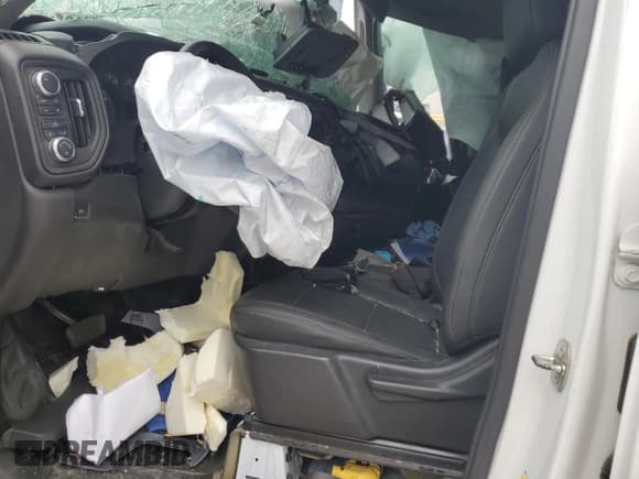 ✅ 2021 GMC Sierra 1500 • VIN: 3GTU9AEF4MG284311 • Lot: 71304904. Wystawiony na Copart z przebiegiem Nie podano. Bezpłatny archiwum sprzedaży aukcyjnych z USA i szczegółowy raport historii pojazdu na DreamBid. Zdjęcie 7.