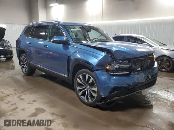 ✅ 2019 Volkswagen Atlas SEL Premium • VIN: 1V2NR2CA7KC585008 • Lot: 92229565. Wystawiony na Copart z przebiegiem 92 731 mil. Bezpłatny archiwum sprzedaży aukcyjnych z USA i szczegółowy raport historii pojazdu na DreamBid. Zdjęcie 4.