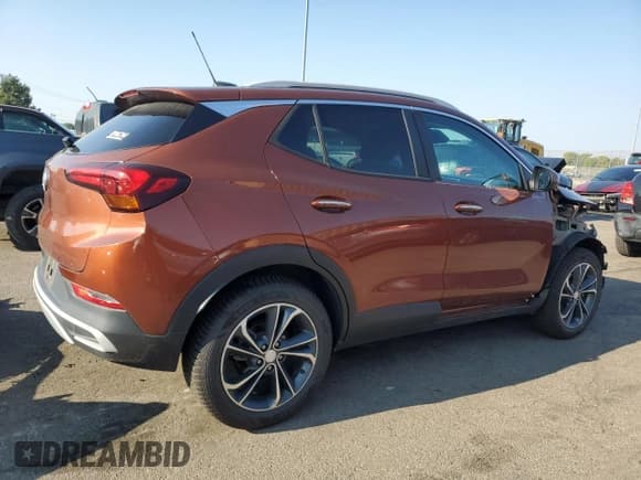 ✅ 2020 Buick Encore GX Select • VIN: KL4MMDS28LB089654 • Лот: 80640785. Опубликован ранее на Copart с пробегом 65 614 миль. Бесплатный доступ к архиву аукционных продаж из США и подробный отчёт об истории автомобиля на DreamBid. Изображение 3.
