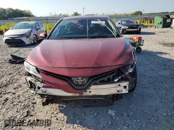 2019 Toyota Camry LE with VIN 4T1B11HK0KU798346, listed as a Copart auction lot 71201335 with 109,201 mi miles and Salvage title. Bid and sale history available at DreamBid. Image 5.