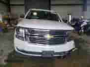 2020 Chevrolet Suburban Premier z VIN 1GNSKJKC5LR174248, wystawiony jako Copart lot #73365664 z przebiegiem 124 755 mil mil oraz Szkoda całkowita • Salvage title. Historia ofert i sprzedaży dostępna na DreamBid. Obrazek 5.