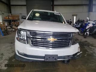 ✅ 2020 Chevrolet Suburban Premier • VIN: 1GNSKJKC5LR174248 • Lot: 73365664. Wystawiony na Copart z przebiegiem 124 755 mil. Bezpłatny archiwum sprzedaży aukcyjnych z USA i szczegółowy raport historii pojazdu na DreamBid. Zdjęcie 5.