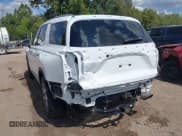 ✅ 2022 Hyundai Palisade SEL • VIN: KM8R3DHE3NU385555 • Лот: 43075991. Опубликован ранее на IAAI с пробегом 84 418 миль. Бесплатный доступ к архиву аукционных продаж из США и подробный отчёт об истории автомобиля на DreamBid. Изображение 6.