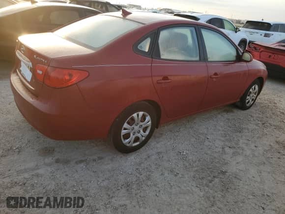 2010 Hyundai Elantra GLS z VIN KMHDU4AD7AU944883, wystawiony jako Copart lot #75029464 z przebiegiem Nie podano mil oraz Nie do naprawy • Non repairable. Historia ofert i sprzedaży dostępna na DreamBid. Obrazek 3.
