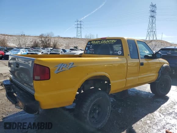✅ 2003 Chevrolet S-10 LS • VIN: 1GCCT19X038184484 • Лот: 44993495. Опубликован ранее на Copart с пробегом 179 485 миль. Бесплатный доступ к архиву аукционных продаж из США и подробный отчёт об истории автомобиля на DreamBid. Изображение 3.