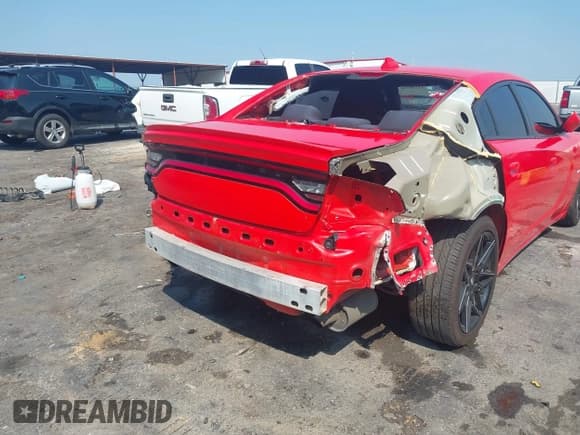 ✅ 2017 Dodge Charger R/T • VIN: 2C3CDXCT2HH523600 • Lot: 43218718. Wystawiony na IAAI z przebiegiem 150 019 mil. Bezpłatny archiwum sprzedaży aukcyjnych z USA i szczegółowy raport historii pojazdu na DreamBid. Zdjęcie 6.