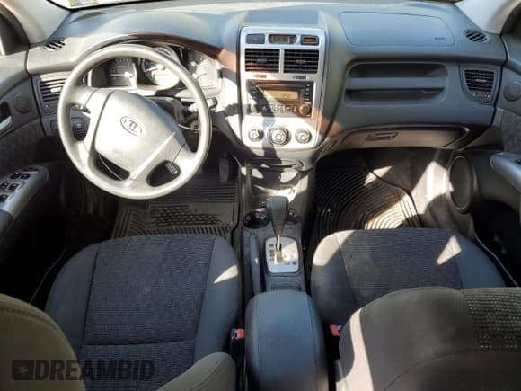 ✅ 2007 Kia Sportage LX • VIN: KNDJE723X77430674 • Лот: 57050615. Опубликован ранее на Copart с пробегом 136 731 миль. Бесплатный доступ к архиву аукционных продаж из США и подробный отчёт об истории автомобиля на DreamBid. Изображение 8.