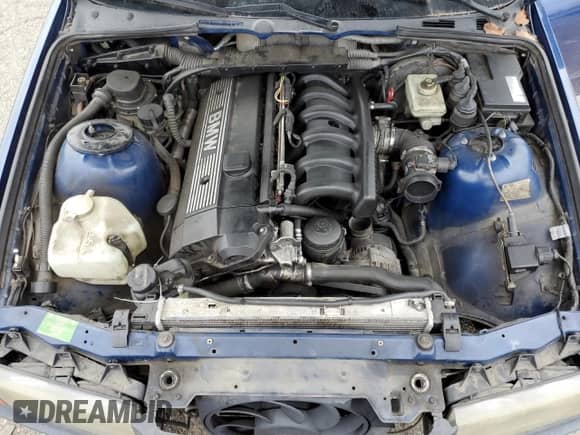 1997 BMW 3 Series z VIN WBACD3322VAV21297, wystawiony jako Copart lot #43254895 z przebiegiem Nie podano mil oraz Szkoda całkowita • Salvage title. Historia ofert i sprzedaży dostępna na DreamBid. Obrazek 12.