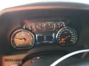 ✅ 2020 Chevrolet Suburban LT • VIN: 1GNSCHKC5LR305605 • Lot: 75447164. Wystawiony na Copart z przebiegiem 176 775 mil. Bezpłatny archiwum sprzedaży aukcyjnych z USA i szczegółowy raport historii pojazdu na DreamBid. Zdjęcie 9.