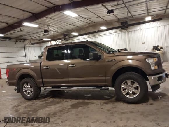 ✅ 2017 Ford F-150 XL • VIN: 1FTEW1EP7HKD86349 • Lot: 42639494. Listed on IAAI with 102,506 mi. Free auction sales archive from the USA and detailed vehicle history report at DreamBid. Image 13.