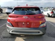 ✅ 2022 Hyundai Kona SEL • VIN: KM8K3CABXNU876717 • Лот: 36857084. Опубликован ранее на Copart с пробегом Не указан. Бесплатный доступ к архиву аукционных продаж из США и подробный отчёт об истории автомобиля на DreamBid. Изображение 6.