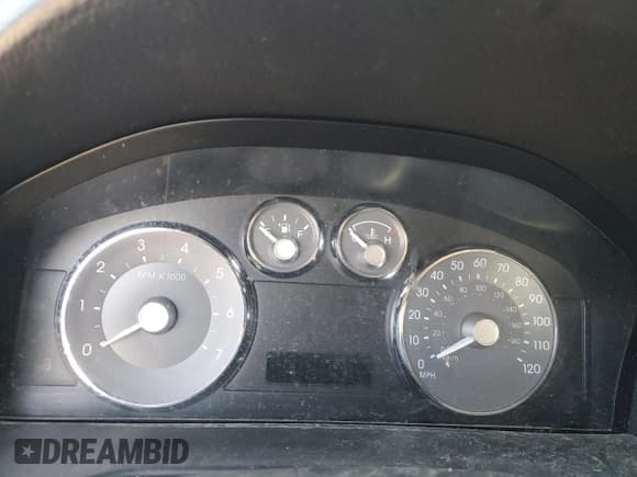 ✅ 2006 Mercury Milan • VIN: 3MEHM071X6R603728 • Lot: 48138105. Listed on Copart with Not provided. Free auction sales archive from the USA and detailed vehicle history report at DreamBid. Image 9.