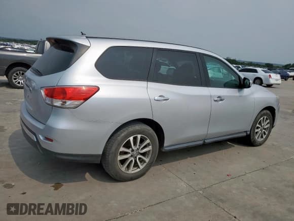 ✅ 2014 Nissan Pathfinder Platinum • VIN: 5N1AR2MN1EC609692 • Lot: 57775355. Listed on Copart with 191,997 mi. Free auction sales archive from the USA and detailed vehicle history report at DreamBid. Image 3.