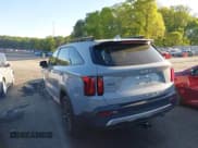 ✅ 2022 Kia Sorento X-Line EX • VIN: 5XYRHDLF7NG070362 • Lot: 42041071. Wystawiony na IAAI z przebiegiem 54 129 mil. Bezpłatny archiwum sprzedaży aukcyjnych z USA i szczegółowy raport historii pojazdu na DreamBid. Zdjęcie 3.