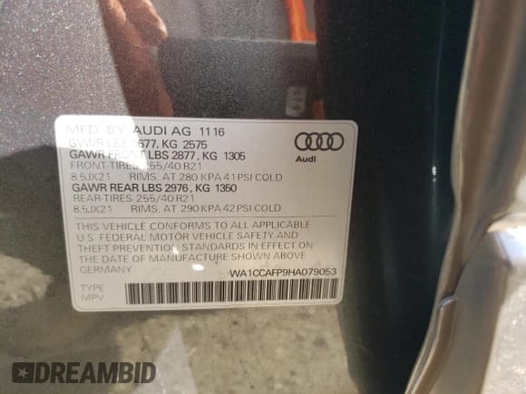 ✅ 2017 Audi SQ5 Premium Plus • VIN: WA1CCAFP9HA079053 • Lot: 70170262. Listed on Copart with Not provided. Free auction sales archive from the USA and detailed vehicle history report at DreamBid. Image 13.