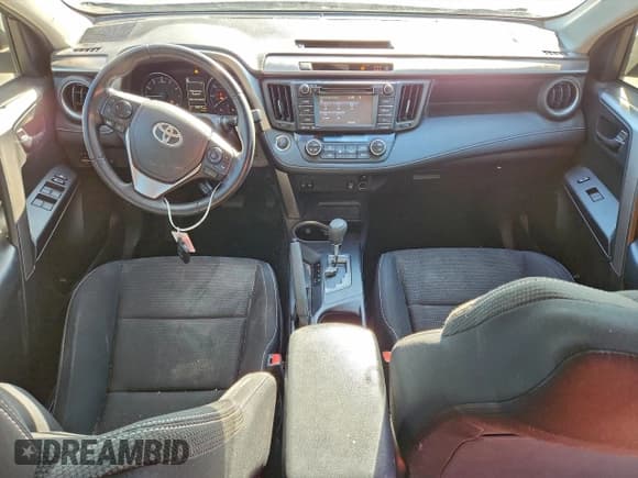 ✅ 2018 Toyota RAV4 XLE • VIN: JTMWFREV7JJ191994 • Lot: 95723885. Listed on Copart with 50,975 mi. Free auction sales archive from the USA and detailed vehicle history report at DreamBid. Image 8.
