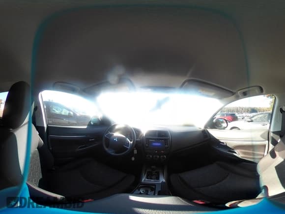 ✅ 2020 Mitsubishi Outlander ES • VIN: JA4AP3AU7LU027786 • Лот: 43614581. Опубликован ранее на IAAI с пробегом 55 000 миль. Бесплатный доступ к архиву аукционных продаж из США и подробный отчёт об истории автомобиля на DreamBid. Изображение 18.