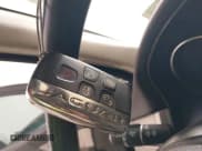 ✅ 2019 Jaguar XF 25t Premium • VIN: SAJBD4FX4KCY79210 • Lot: 41716178. Wystawiony na IAAI z przebiegiem 76 314 mil. Bezpłatny archiwum sprzedaży aukcyjnych z USA i szczegółowy raport historii pojazdu na DreamBid. Zdjęcie 11.