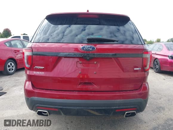 ✅ 2016 Ford Explorer Sport • VIN: 1FM5K8GT8GGC80472 • Lot: 43450819. Wystawiony na IAAI z przebiegiem 135 078 mil. Bezpłatny archiwum sprzedaży aukcyjnych z USA i szczegółowy raport historii pojazdu na DreamBid. Zdjęcie 16.