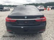 ✅ 2018 BMW 7 Series 750i • VIN: WBA7F0C59JGM23038 • Лот: 68652255. Опубликован ранее на Copart с пробегом Не указан. Бесплатный доступ к архиву аукционных продаж из США и подробный отчёт об истории автомобиля на DreamBid. Изображение 6.