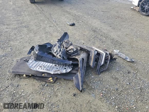 ✅ 2018 Honda Clarity • VIN: JHMZC5F11JC012250 • Лот: 93790105. Опубликован ранее на Copart с пробегом 68 370 миль. Бесплатный доступ к архиву аукционных продаж из США и подробный отчёт об истории автомобиля на DreamBid. Изображение 12.