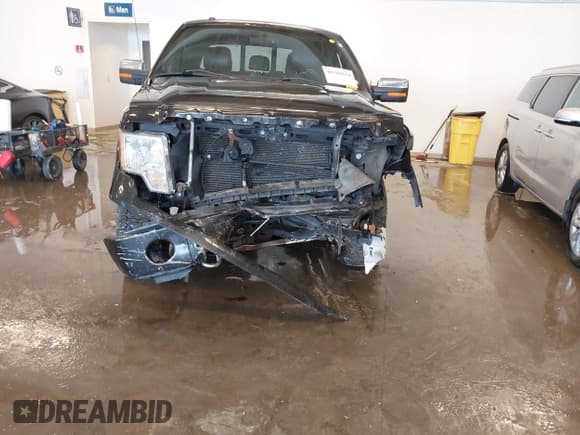 ✅ 2012 Ford F-150 Lariat • VIN: 1FTFW1E68CFC85088 • Lot: 41341514. Listed on IAAI with 215,852 mi. Free auction sales archive from the USA and detailed vehicle history report at DreamBid. Image 6.