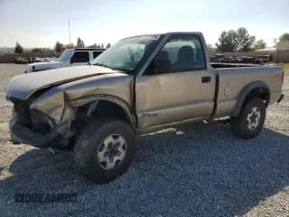 ✅ 1998 Chevrolet S-10 LS • VIN: 1GCCT14WXW8179490 • Лот: 75927634. Опубликован ранее на Copart с пробегом 215 954 миль. Бесплатный доступ к архиву аукционных продаж из США и подробный отчёт об истории автомобиля на DreamBid. Изображение 1.