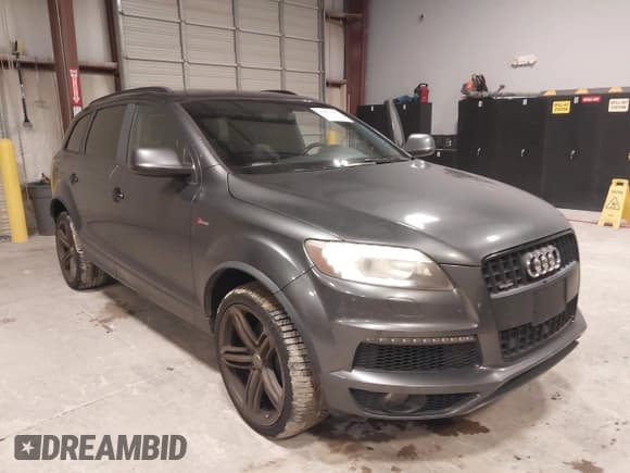 ✅ 2013 Audi Q7 S line Prestige • VIN: WA1DGAFE9DD011531 • Lot: 43893951. Wystawiony na IAAI z przebiegiem 170 243 mil. Bezpłatny archiwum sprzedaży aukcyjnych z USA i szczegółowy raport historii pojazdu na DreamBid. Zdjęcie 6.