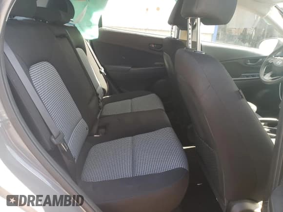 ✅ 2021 Hyundai Kona SE • VIN: KM8K1CAAXMU720088 • Лот: 69957204. Опубликован ранее на Copart с пробегом 98 150 миль. Бесплатный доступ к архиву аукционных продаж из США и подробный отчёт об истории автомобиля на DreamBid. Изображение 11.