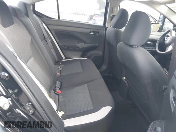 ✅ 2021 Nissan Versa SV • VIN: 3N1CN8EV1ML871177 • Lot: 43690123. Listed on IAAI with 78,127 mi. Free auction sales archive from the USA and detailed vehicle history report at DreamBid. Image 8.