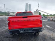 ✅ 2021 Chevrolet Silverado 1500 LT Trail Boss • VIN: 1GCPYFEL1MZ172844 • Lot: 42225897. Wystawiony na IAAI z przebiegiem 59 625 mil. Bezpłatny archiwum sprzedaży aukcyjnych z USA i szczegółowy raport historii pojazdu na DreamBid. Zdjęcie 16.