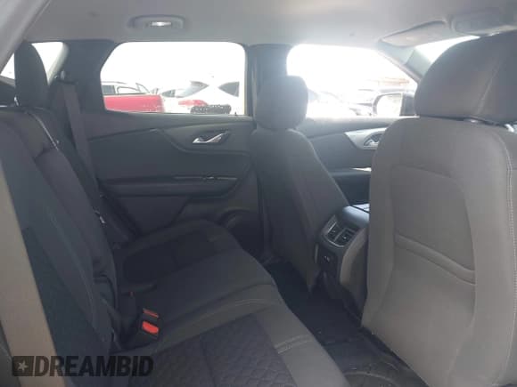 ✅ 2020 Chevrolet Blazer LT • VIN: 3GNKBCRSXLS530151 • Lot: 42537776. Listed on IAAI with 56,545 mi. Free auction sales archive from the USA and detailed vehicle history report at DreamBid. Image 8.