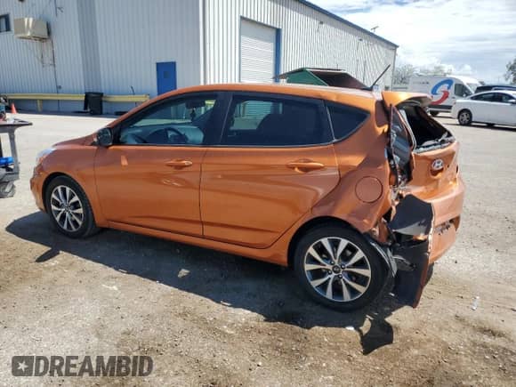 ✅ 2015 Hyundai Accent Sport • VIN: KMHCU5AE1FU205056 • Lot: 71083045. Wystawiony na Copart z przebiegiem 124 231 mil. Bezpłatny archiwum sprzedaży aukcyjnych z USA i szczegółowy raport historii pojazdu na DreamBid. Zdjęcie 2.