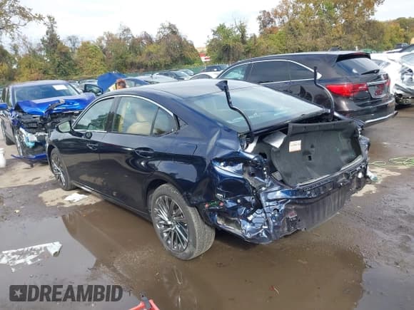✅ 2024 Lexus ES 300h Luxury • VIN: 58AEA1C15RU039612 • Lot: 43543034. Listed on IAAI with 20,263 mi. Free auction sales archive from the USA and detailed vehicle history report at DreamBid. Image 3.