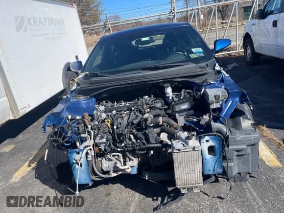 ✅ 2016 Hyundai Veloster Turbo Rally Edition • VIN: KMHTC6AE7GU274330 • Lot: 47761935. Wystawiony na Copart z przebiegiem Nie podano. Bezpłatny archiwum sprzedaży aukcyjnych z USA i szczegółowy raport historii pojazdu na DreamBid. Zdjęcie 7.