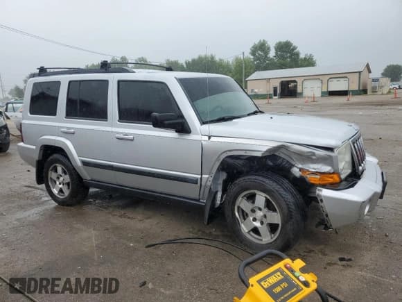 ✅ 2009 Jeep Commander Sport • VIN: 1J8HG48K79C511267 • Lot: 65707875. Listed on Copart with 190,767 mi. Free auction sales archive from the USA and detailed vehicle history report at DreamBid. Image 4.