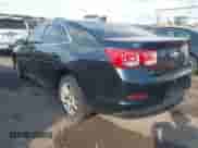 2015 Chevrolet Malibu LT z VIN 1G11C5SL8FF109630, wystawiony jako IAAI lot #43381264 z przebiegiem 124 002 mil mil oraz . Historia ofert i sprzedaży dostępna na DreamBid. Obrazek 3.