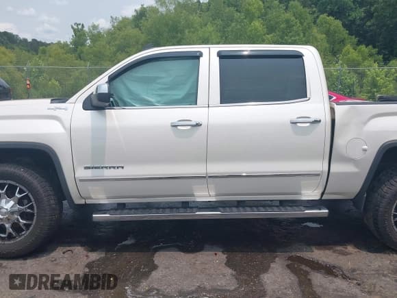 ✅ 2015 GMC Sierra 1500 SLT • VIN: 3GTU2VEC5FG136592 • Lot: 42375904. Listed on IAAI with 183,413 mi. Free auction sales archive from the USA and detailed vehicle history report at DreamBid. Image 15.