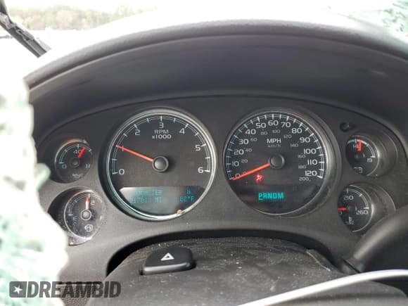 ✅ 2011 Chevrolet Silverado 1500 LTZ • VIN: 1GCRKTE30BZ404811 • Lot: 73929264. Listed on Copart with 217,013 mi. Free auction sales archive from the USA and detailed vehicle history report at DreamBid. Image 9.