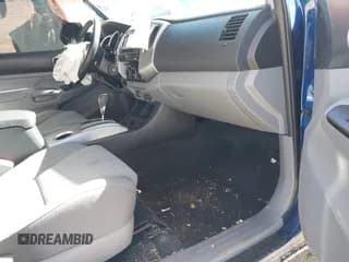 ✅ 2015 Toyota Tacoma • VIN: 5TFLU4EN6FX144813 • Lot: 43618225. Listed on IAAI with 82,372 mi. Free auction sales archive from the USA and detailed vehicle history report at DreamBid. Image 5.