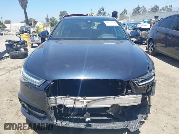 ✅ 2017 Audi A6 Prestige • VIN: WAUH2AFC3HN012241 • Лот: 42872654. Опубликован ранее на IAAI с пробегом 84 258 миль. Бесплатный доступ к архиву аукционных продаж из США и подробный отчёт об истории автомобиля на DreamBid. Изображение 13.