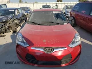 ✅ 2016 Hyundai Veloster • VIN: KMHTC6AD3GU303443 • Lot: 75228464. Wystawiony na Copart z przebiegiem 83 676 mil. Bezpłatny archiwum sprzedaży aukcyjnych z USA i szczegółowy raport historii pojazdu na DreamBid. Zdjęcie 5.