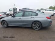 ✅ 2023 BMW 3 Series 330i xDrive • VIN: 3MW89FF01P8D20900 • Lot: 42311097. Listed on IAAI with 28,197 mi. Free auction sales archive from the USA and detailed vehicle history report at DreamBid. Image 14.